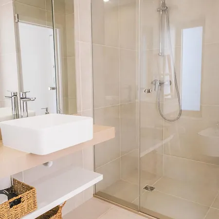 Oasis Mar Pool View Apartment *