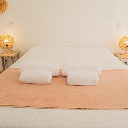 Oasis Mar Pool View Apartment