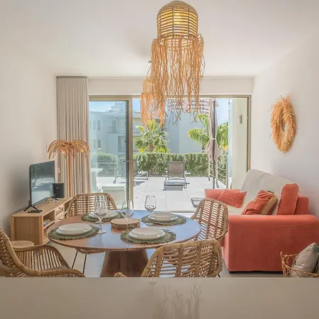 Apartment Oasis Mar Pool View